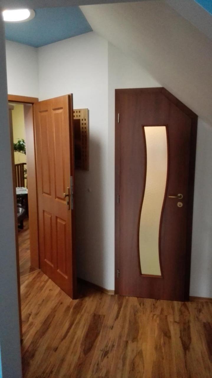 Apartments U Kasny カダニ エクステリア 写真